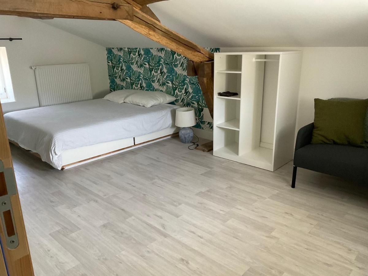Ravissant Appartement Dans Cadre Verdoyant Marchampt Экстерьер фото